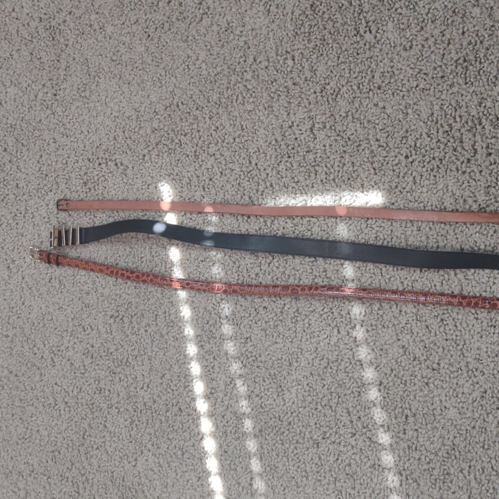 Bundle 3 women's belts